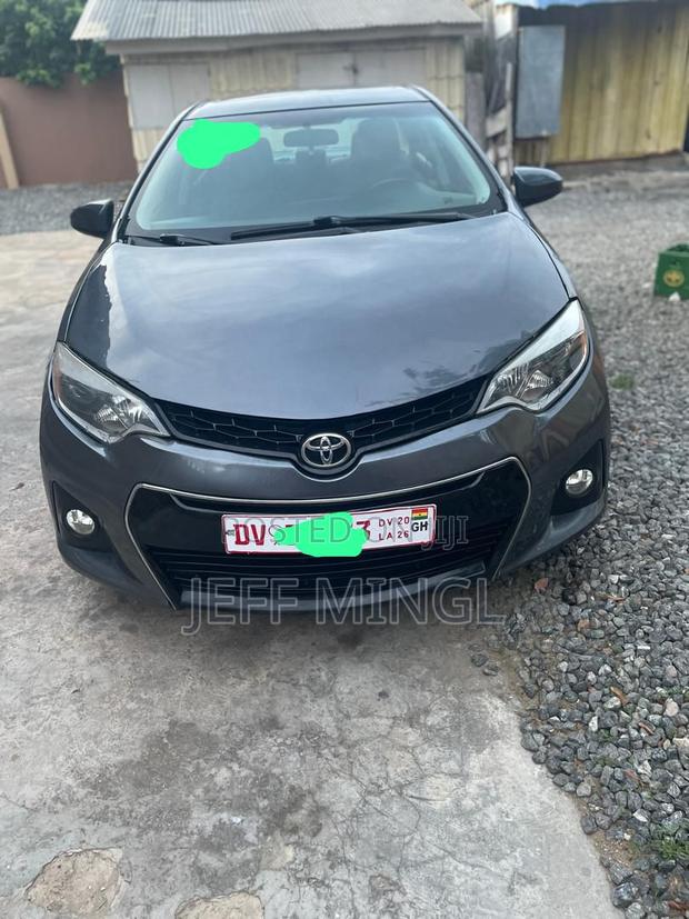 Toyota Corolla 2018 Gray
