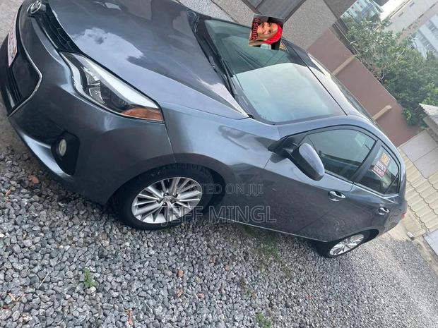 Toyota Corolla 2018 Gray