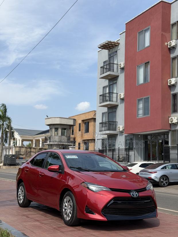 Toyota Corolla LE 4dr Sedan (1.8L 4cyl CVT) 2017 Red