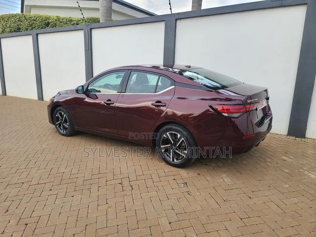 Nissan Sentra SV 2024 Burgundy