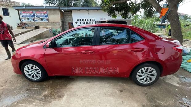 Toyota Corolla LE 4dr Sedan (1.8L 4cyl CVT) 2017 Red