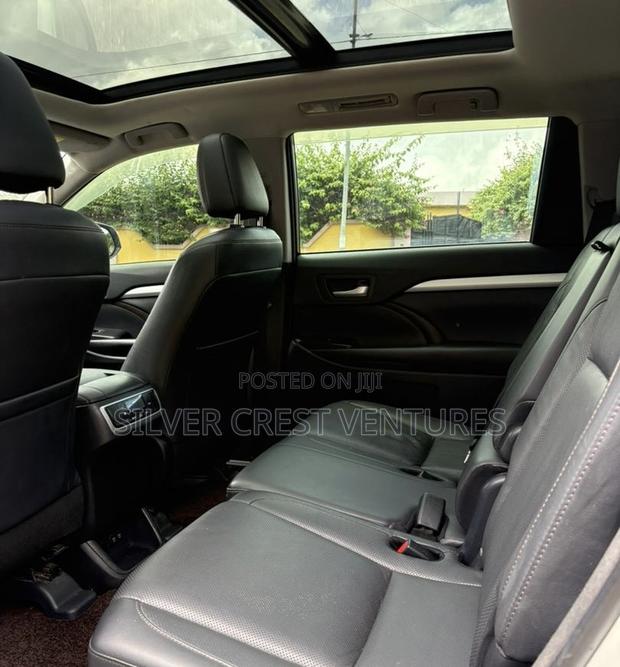 Toyota Highlander XLE 2019 White