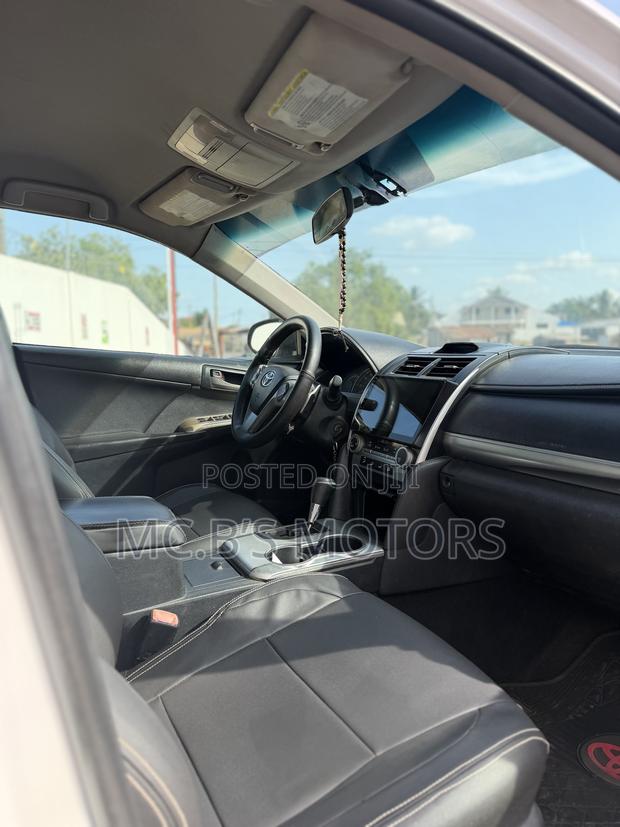 Toyota Camry 2014 White