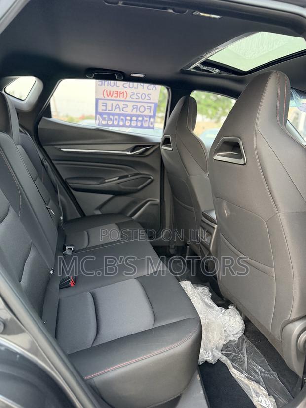 New Changan X5 Plus 1.5 Blue Core FWD 2025 Gray