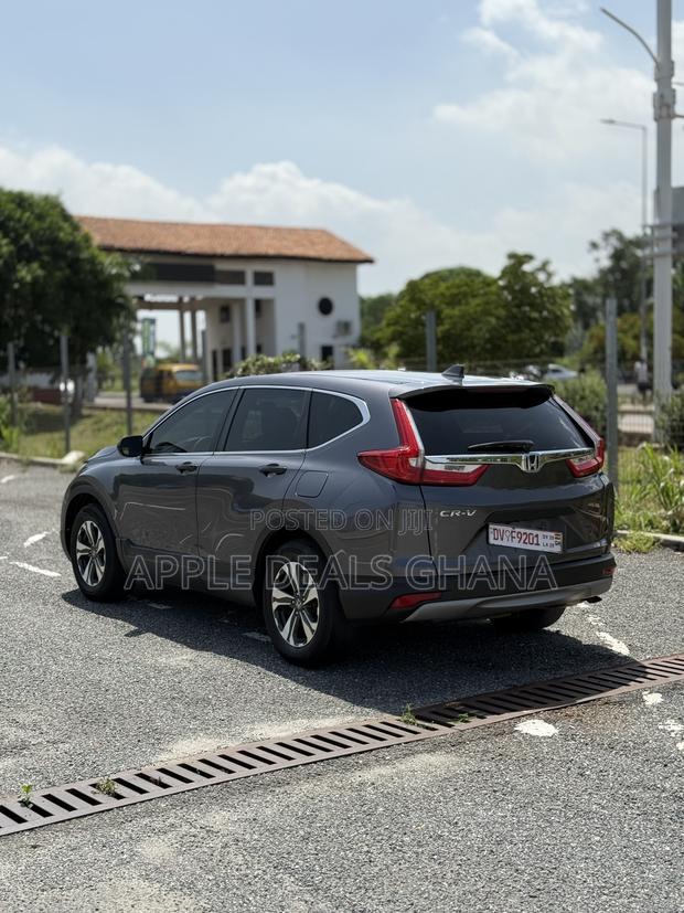 Honda CR-V LX AWD 2019 Gray