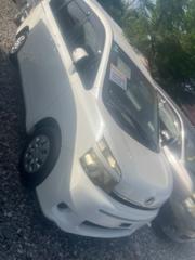 Toyota Voxy 2013 White for sale