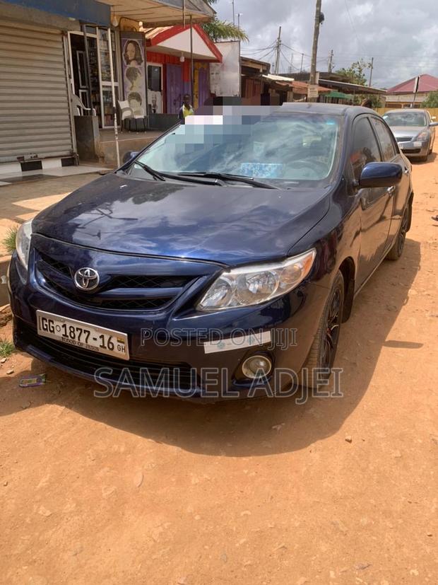 Toyota Corolla 2013 Blue