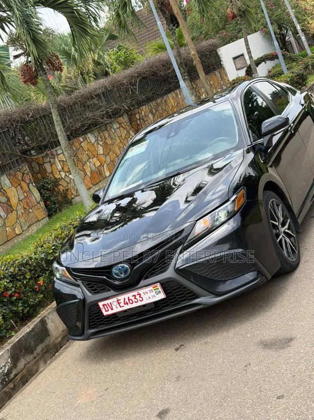 Toyota Camry SE Nightshade 2023 Black