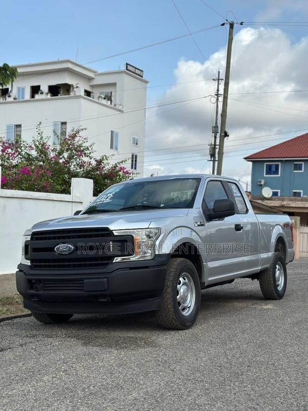 Ford F-150 XL 4x4 SuperCab Styleside 6.5 ft. box 145 in. WB 2019 Silver