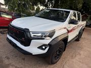 Toyota Hilux 2025 White for sale