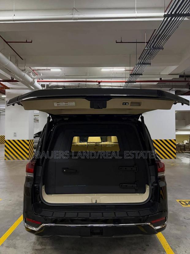 New Toyota Land Cruiser 2025 Black