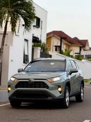 Toyota RAV4 XLE 2022 Gray for sale