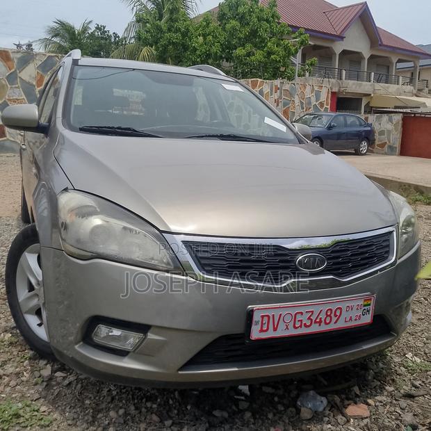 Kia Ceed 1.6 CVVT SW 2009 Brown