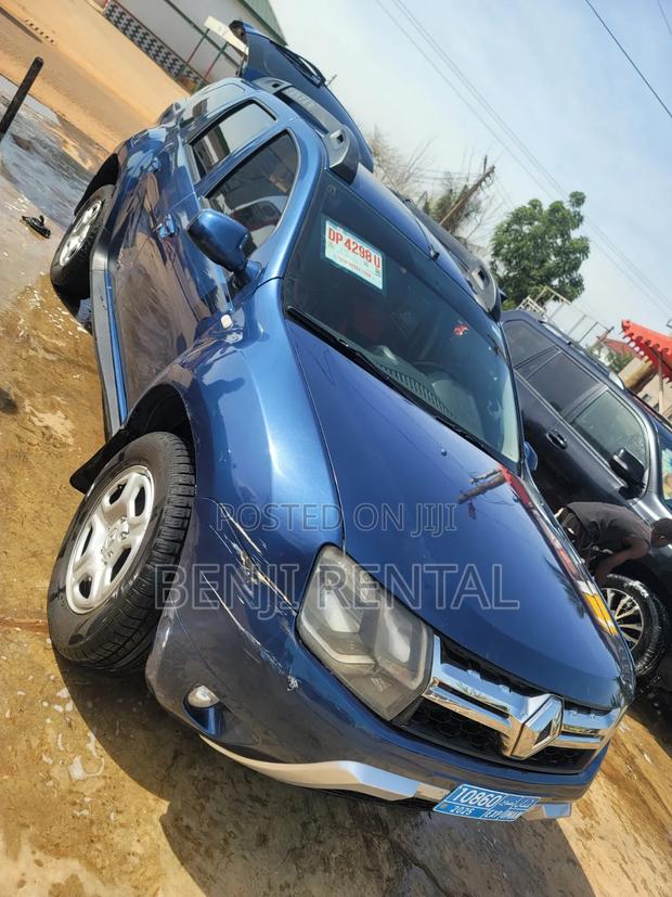 Renault Duster 2016 Blue
