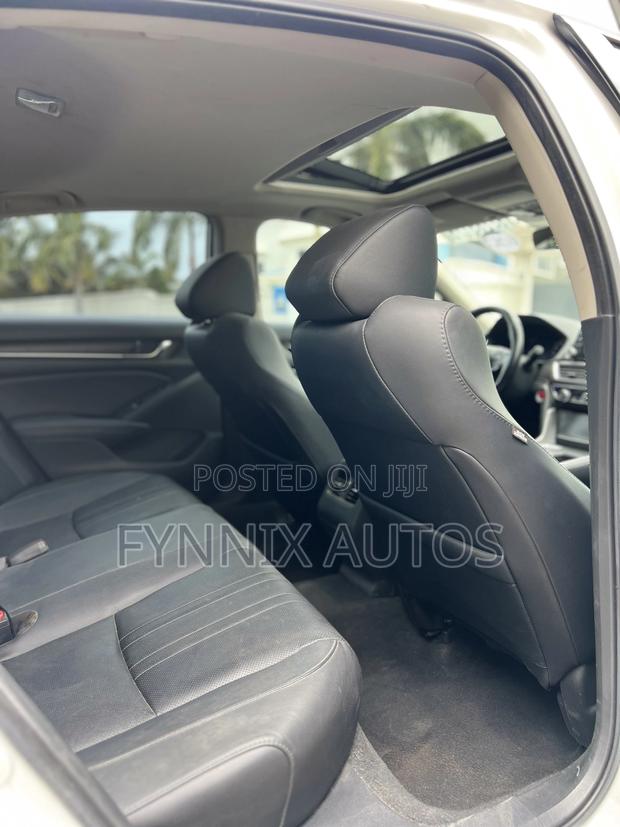 Honda Accord 2019 White