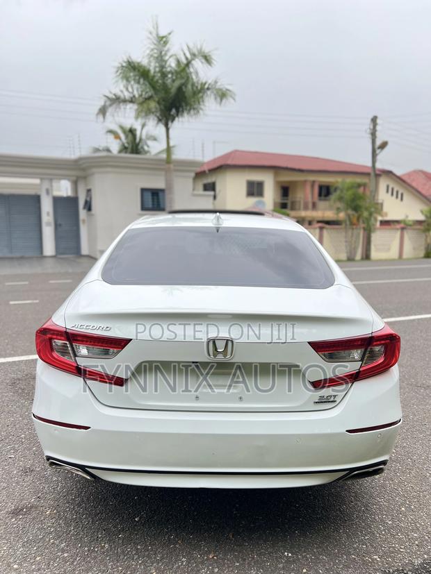 Honda Accord 2019 White