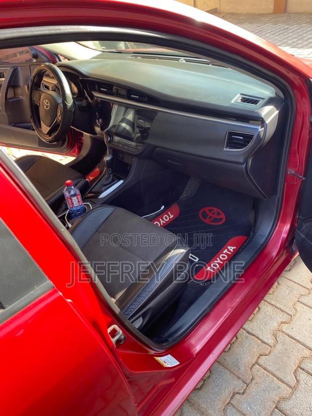 Toyota Corolla S Plus 4dr Sedan (1.8L 4cyl 6M) 2015 Red