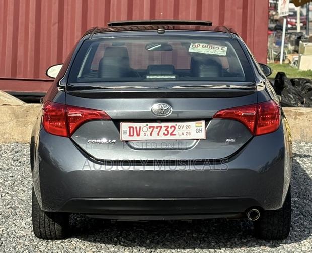 Toyota Corolla 2019 Black