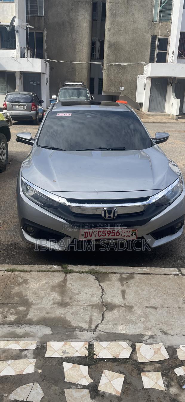 Honda Civic Touring 4dr Sedan (1.5L 4cyl) 2017 Silver
