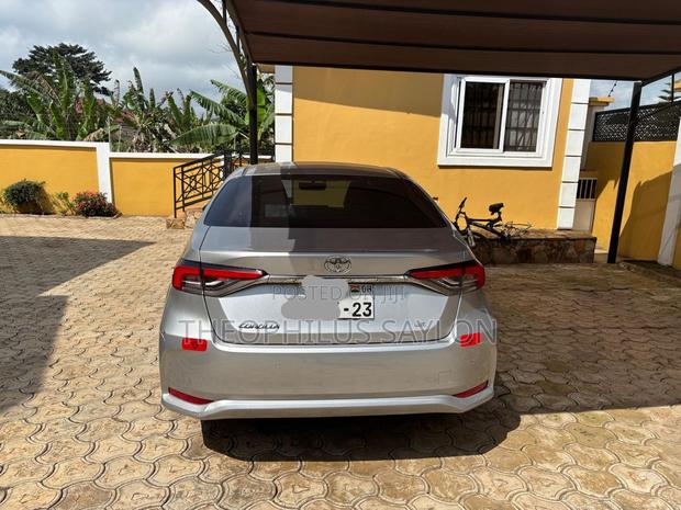 New Toyota Corolla 2023 Silver