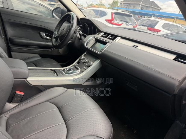 Land Rover Range Rover Evoque SE Premium 4x4 5-Door 2018 Blue
