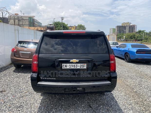 Chevrolet Suburban LS 4x4 2020 Black