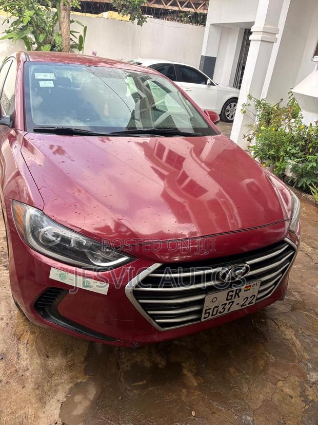 Hyundai Elantra ECO 2018 Red