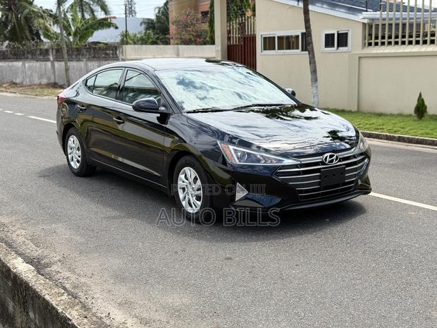 Hyundai Elantra SE 2020 Black