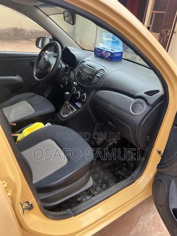 Hyundai I10 1.1 2010 Yellow