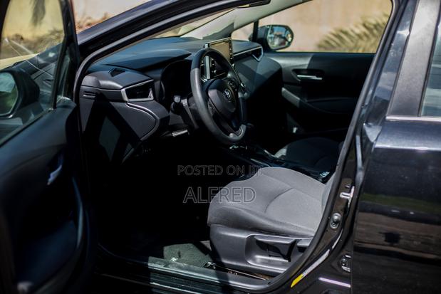 Toyota Corolla LE 2021 Black