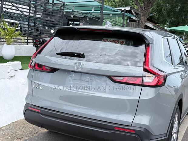 Honda CR-V 2024 Gray