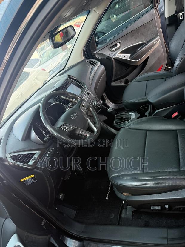 Hyundai Santa Fe 2017 Black