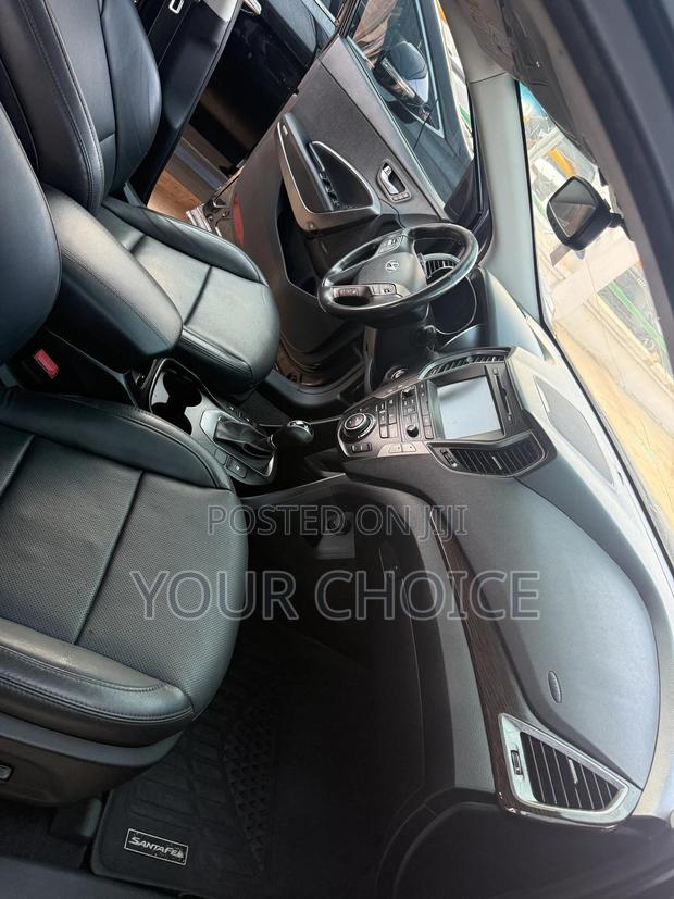 Hyundai Santa Fe 2017 Black