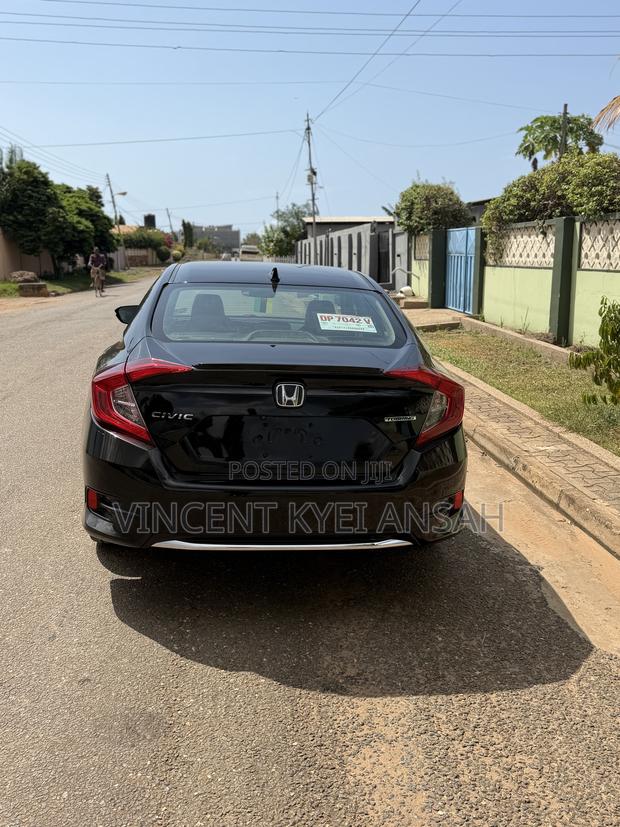 Honda Civic Touring Sedan 2019 Black