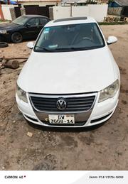 Volkswagen Passat 2010 White for sale