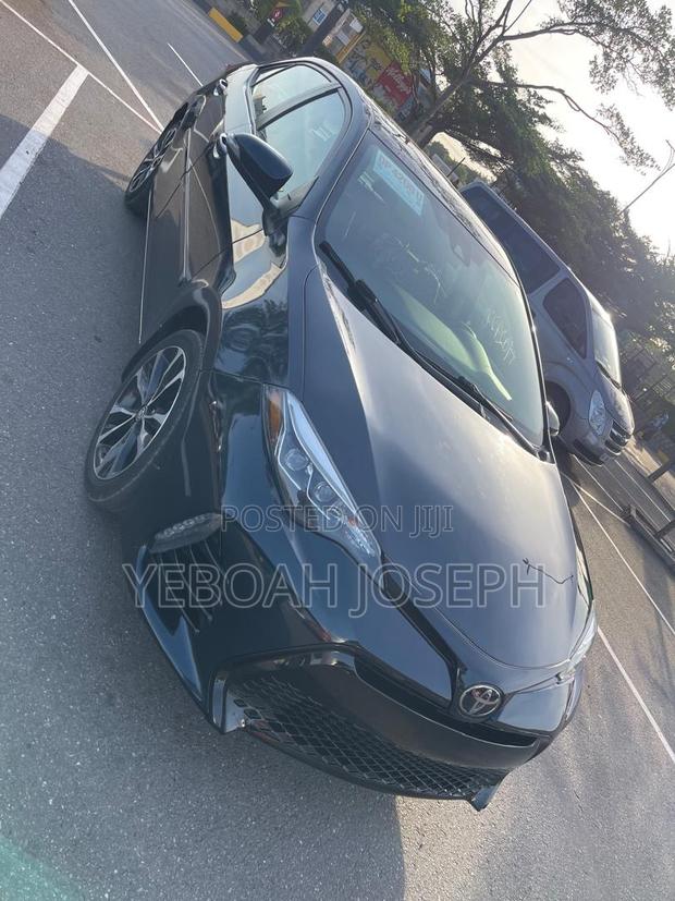 Toyota Corolla XSE (1.8L 4cyl 2A) 2018 Green