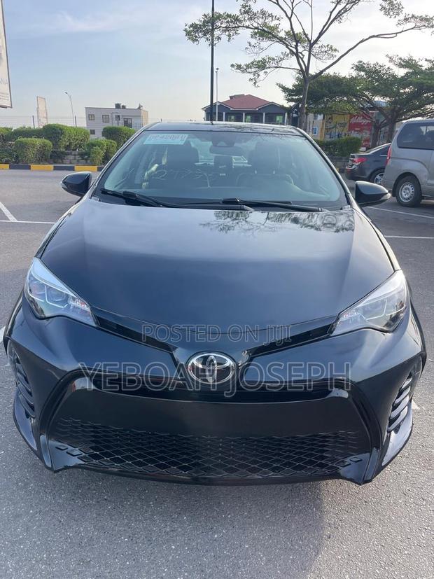 Toyota Corolla XSE (1.8L 4cyl 2A) 2018 Green