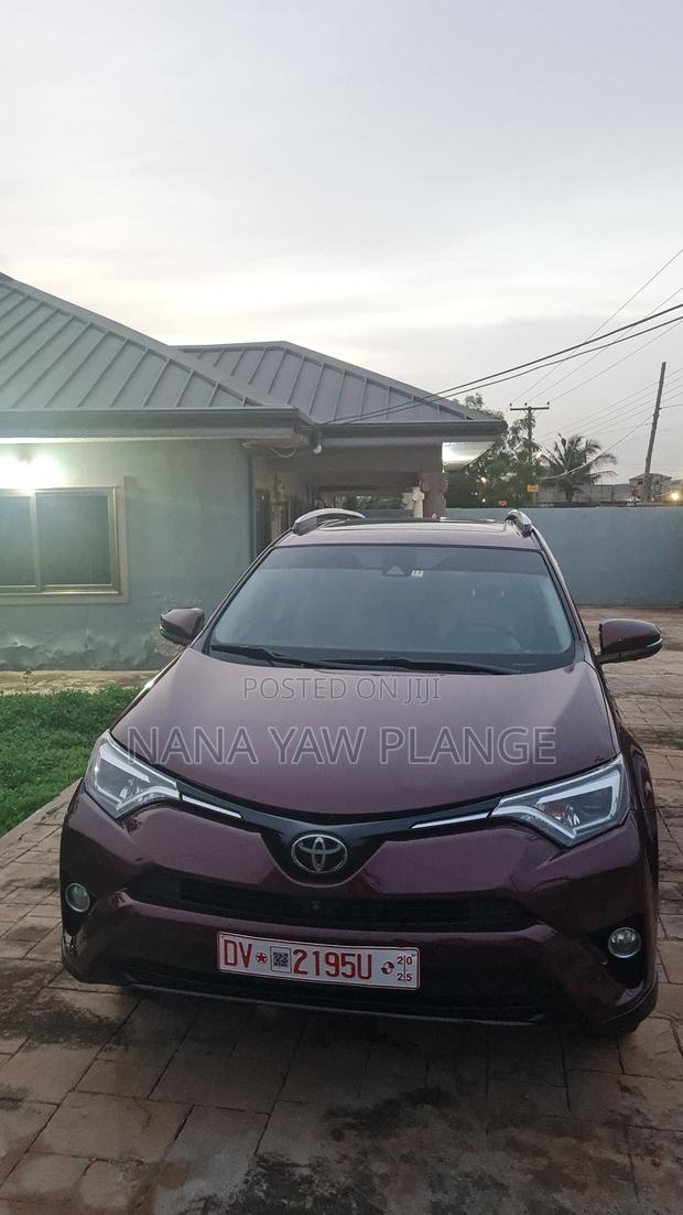 Toyota RAV4 Platinum FWD (2.5L 4cyl 6A) 2017 Burgundy