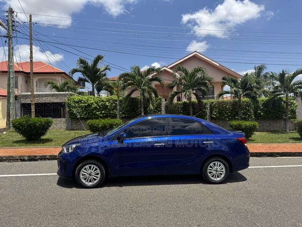 Kia Pegas 2024 Blue