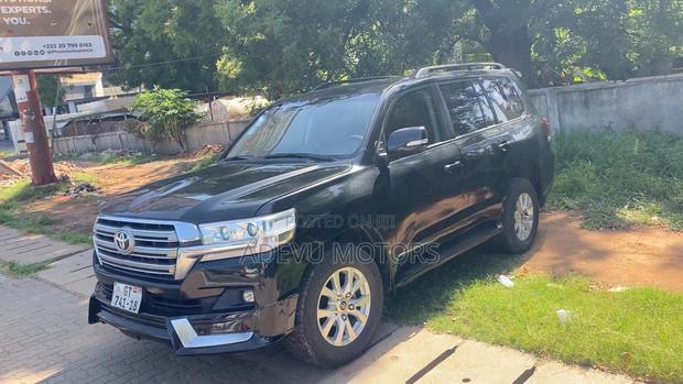 Toyota Land Cruiser 4.5 V8 GX-R 2015 Black