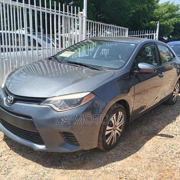 Toyota Corolla 2015 Gray