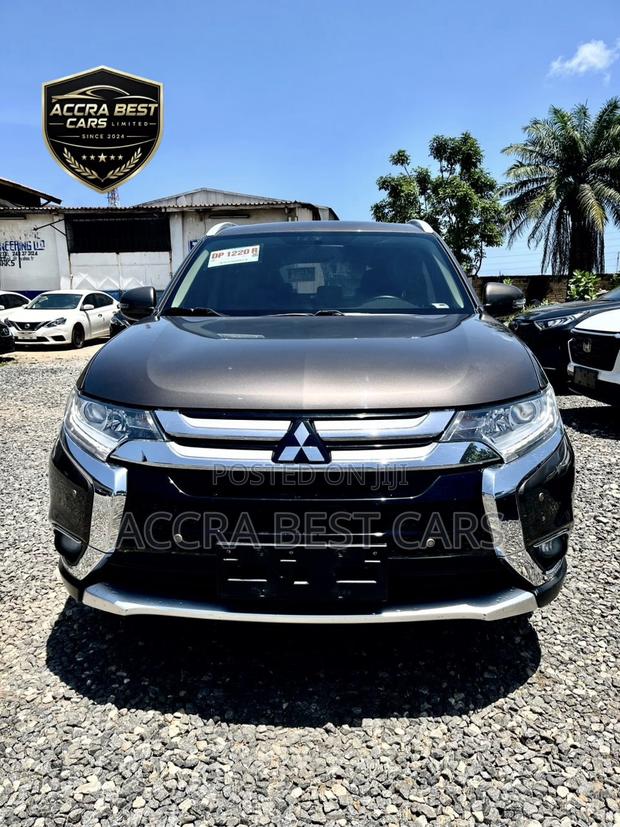 Mitsubishi Outlander 2017 Brown