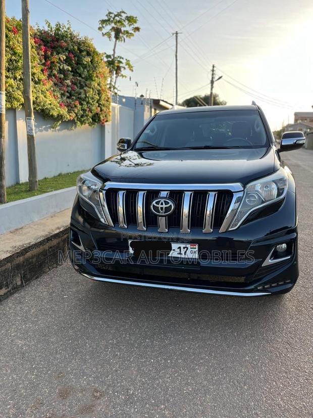 Toyota Land Cruiser Prado 2016 Black