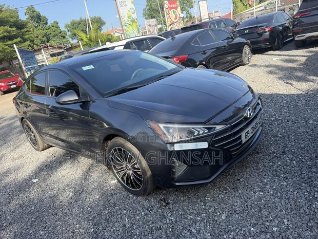 Hyundai Elantra 2020 Gray