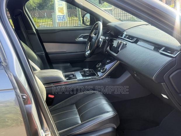 Land Rover Range Rover Velar P250 SE R-Dynamic 4x4 2018 Gray