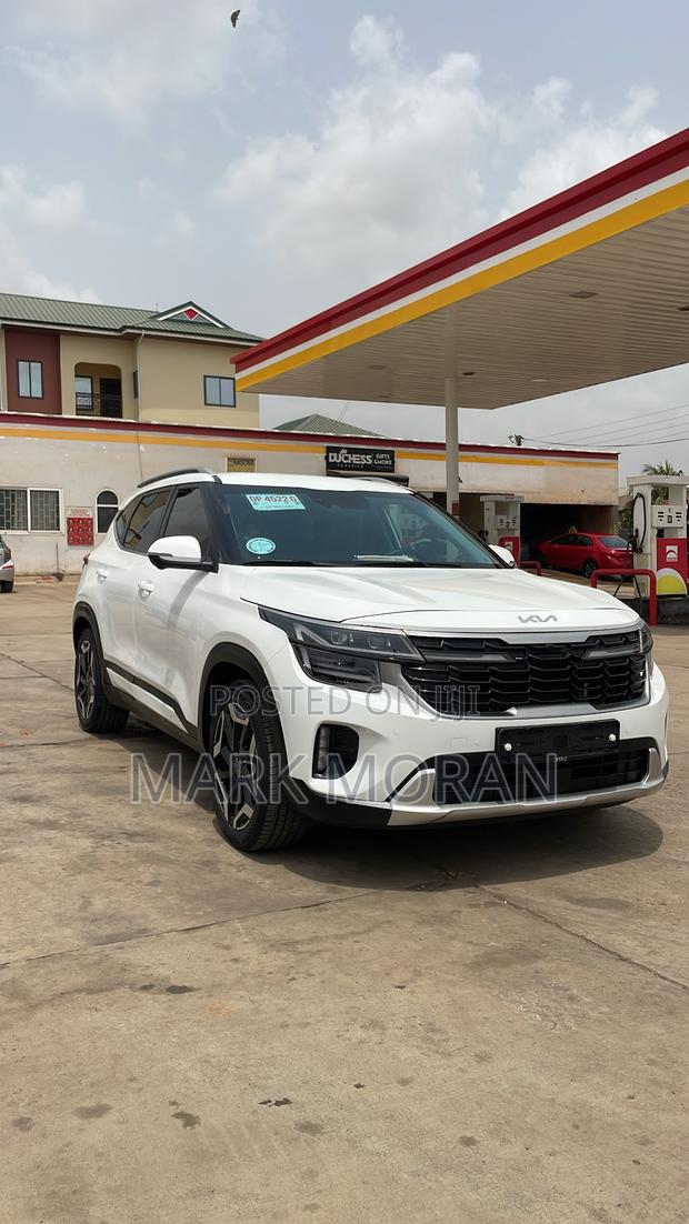 Kia Seltos 2025 White
