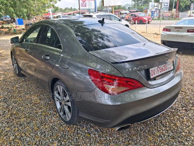 Mercedes-Benz CLA-Class CLA 250 4MATIC Sedan 2014 Gray