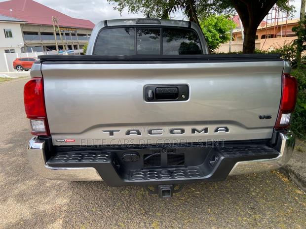 Toyota Tacoma SR 2021 Gray