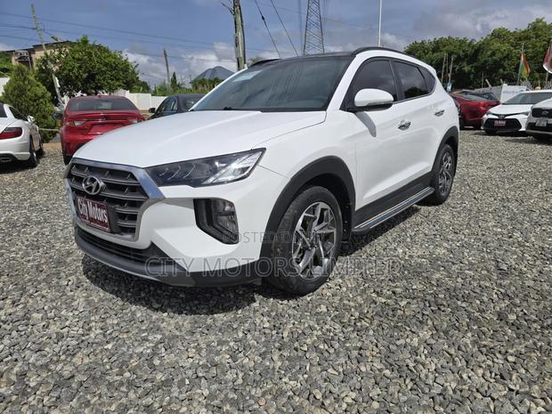 Hyundai Tucson Limited FWD 2019 White