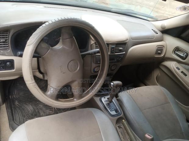 Nissan Sentra SE-R 2002 Blue